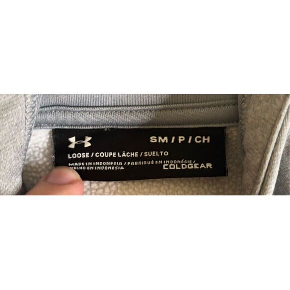 University of Okoboji Under Armour Hoodie Size Small - Picture 6 of 6